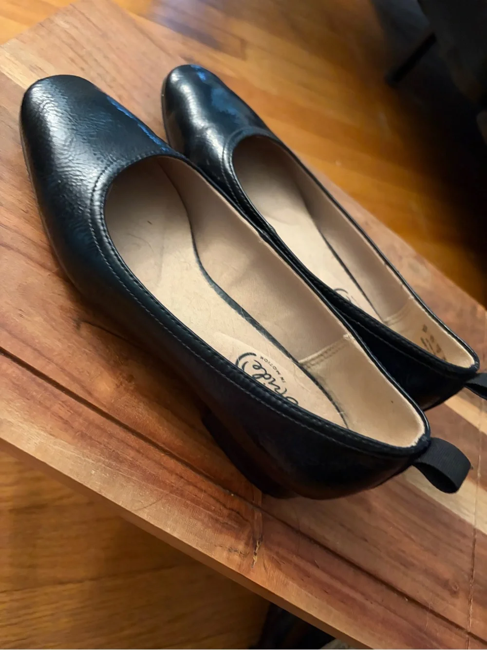 Life Stride Women’s Black Ballet Flats